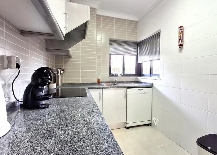 Areias Da Rocha Portimão